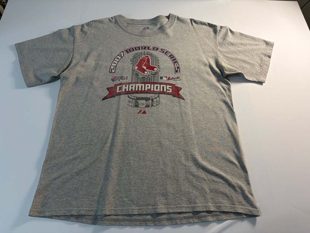 Majestic Boston Red Sox 2007 World Series Champions Graphic T-Shirt